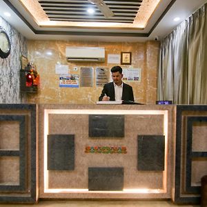 Hotel Hsp Suites At Delhi Airport
